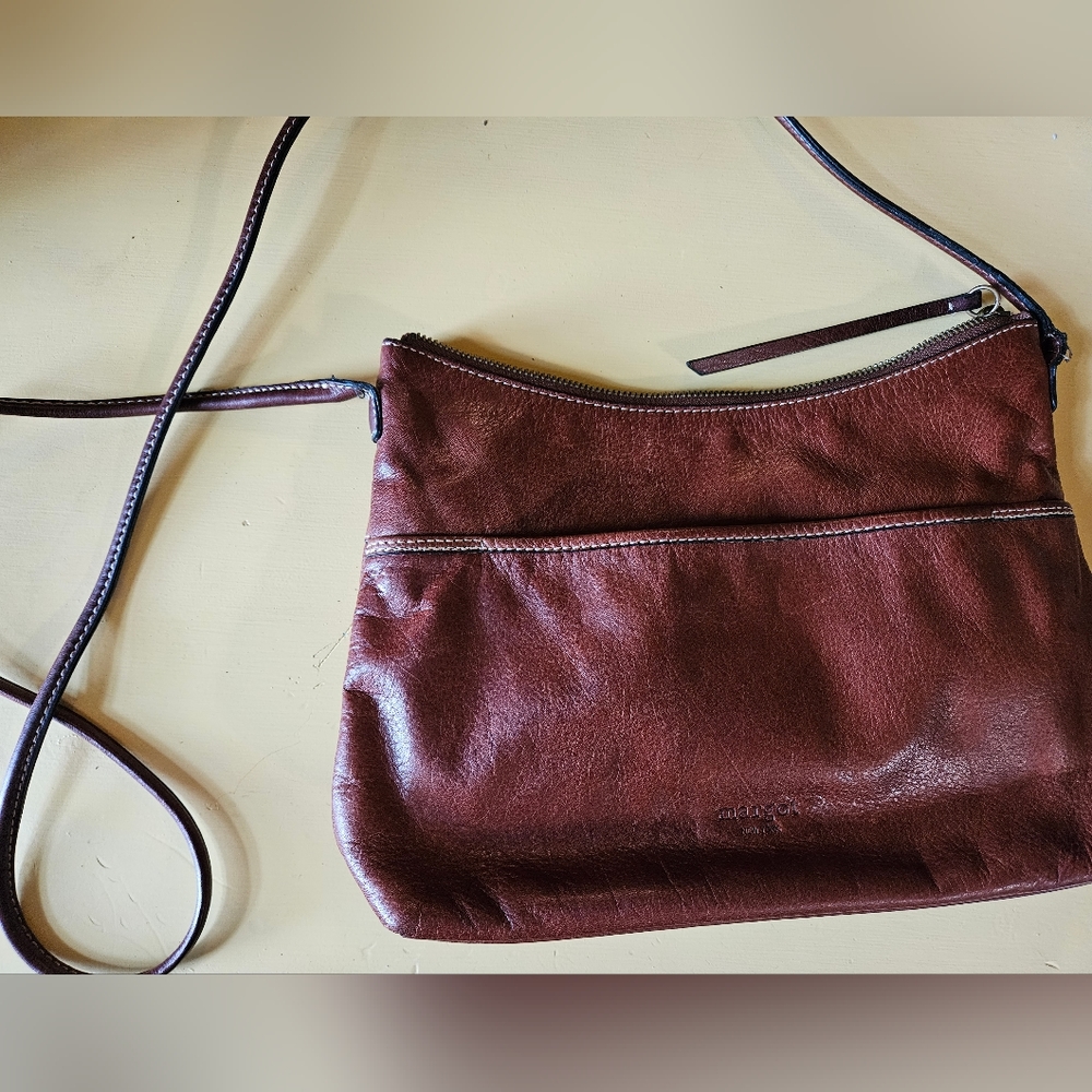5/$25✨️ Margot New York Leather Crossbody